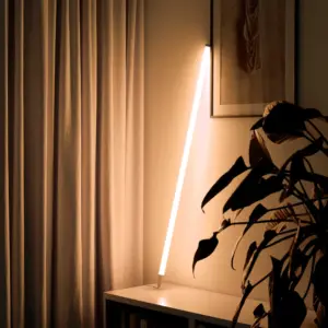 120cm Neon Tube LED - Varm hvid, Designer rør, inkl. ledning