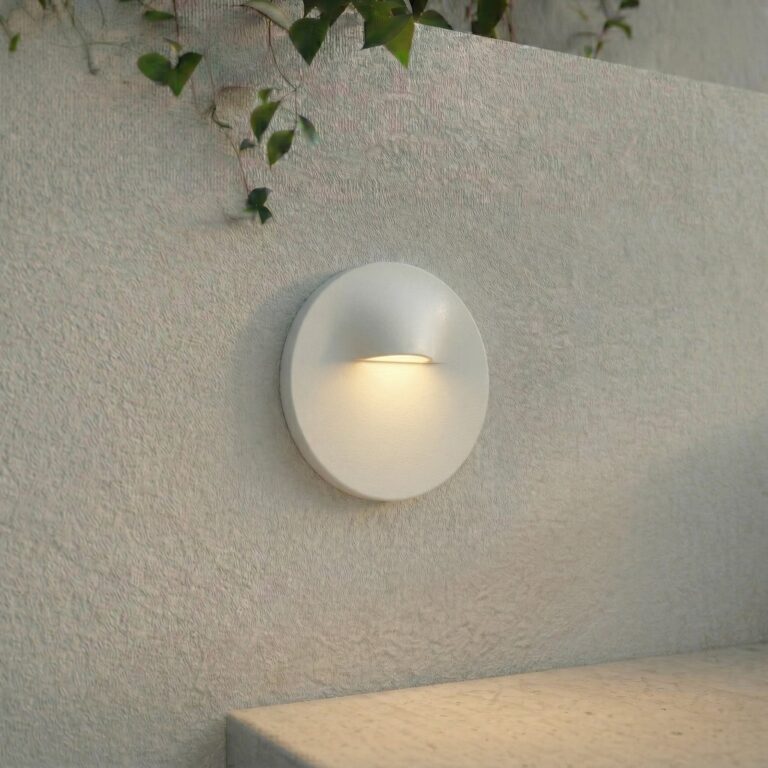 Alune LED-vægindbygningslampe, rund, hvid, IP65, Ø 8 cm Lindby - Moderne - Aluminium