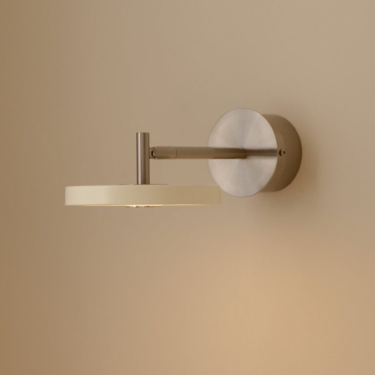 Asteria Short LED-væglampe, hvid, stål, fast tilslutning – UMAGE - Stue - Design - Metal - Med én lyskilde