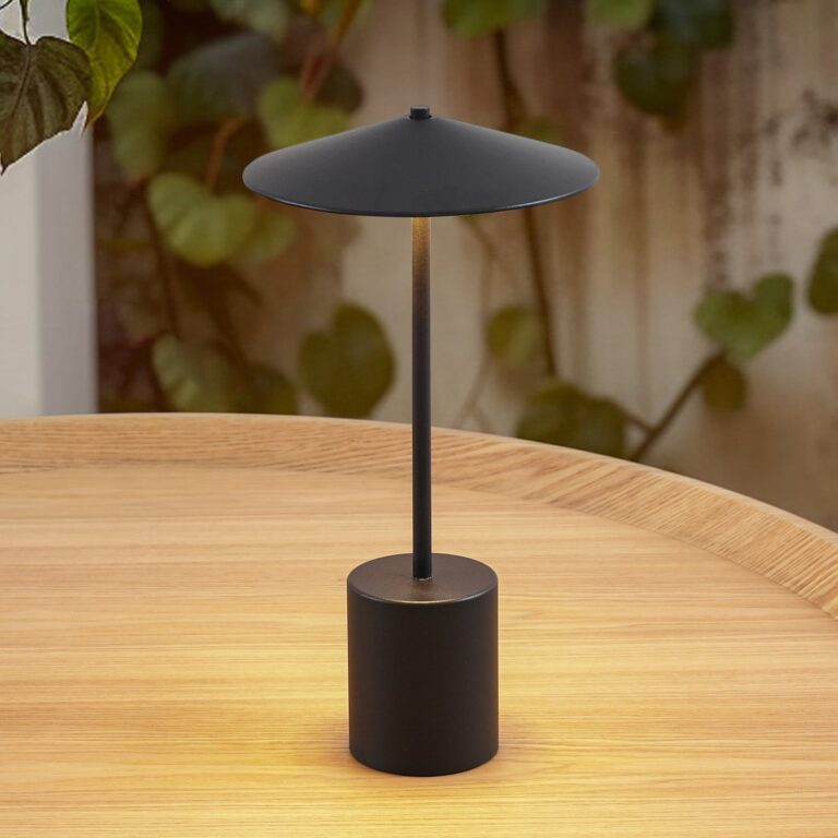 Ayva LED Portable Bordlampe IP44 Sort Lindby - Altan - Moderne - Aluminium - Med skærm