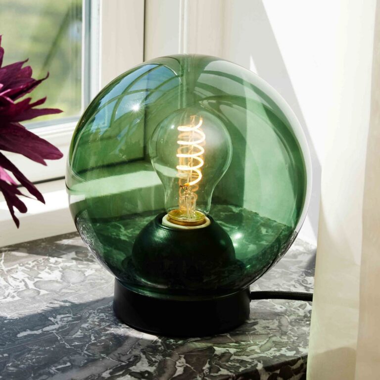 BUBBLES bordlampe, grøn, Ø 18 cm, glas, E27 – Halo Design - Stue - Med én lyskilde