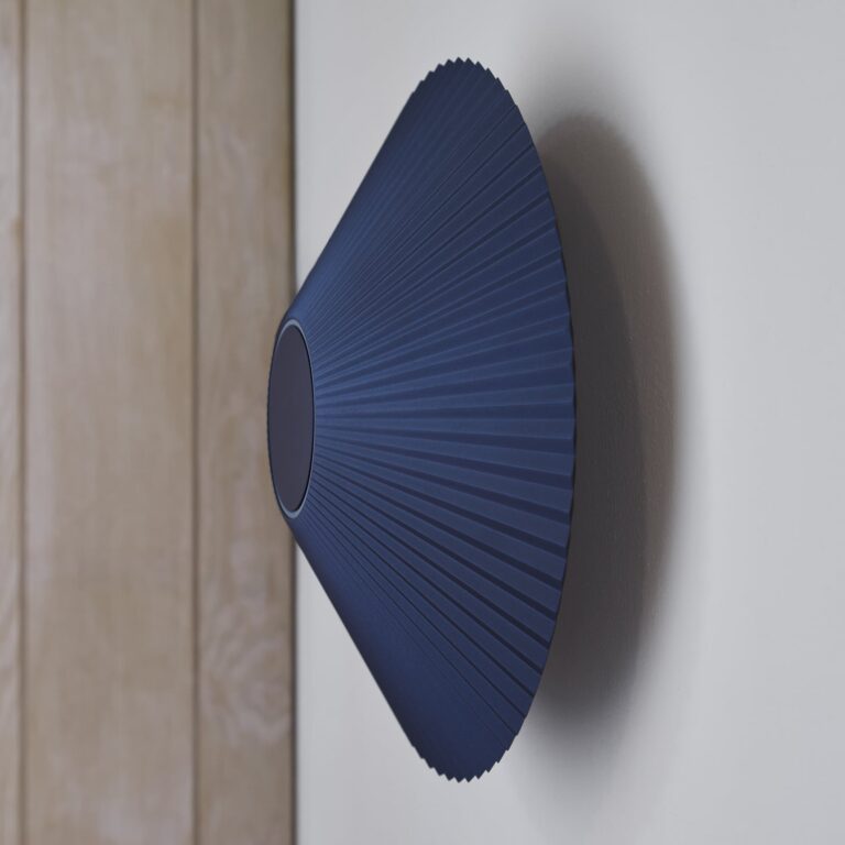 Ballerina LED-væglampe, mørkeblå, Ø 35 cm – LOOM DESIGN - Stue - Moderne - Aluminium - Med én lyskilde