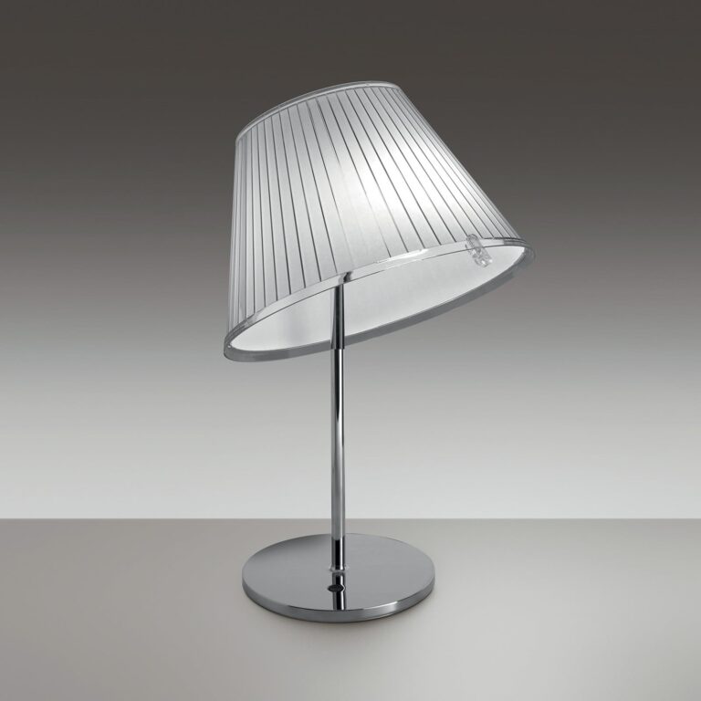Choose T LED Bordlampe Chrome/White Artemide - Soveværelse - Design - Metal - Med skærm