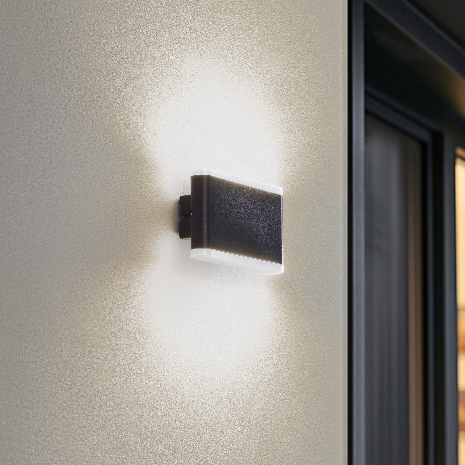 Elvi Smart udendørs LED-væglampe, CCT, RGB, Tuya, IP54 – Lindby - Altan - Moderne - Aluminium - Kantet