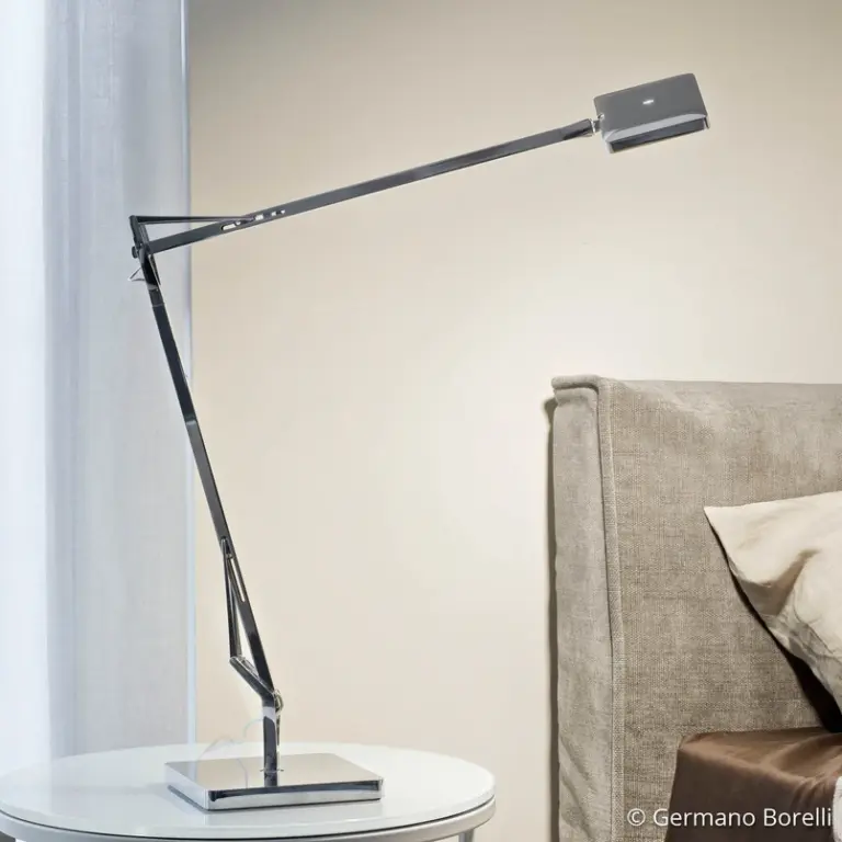 FLOS - Kelvin Edge LED Bordlampe Titanium