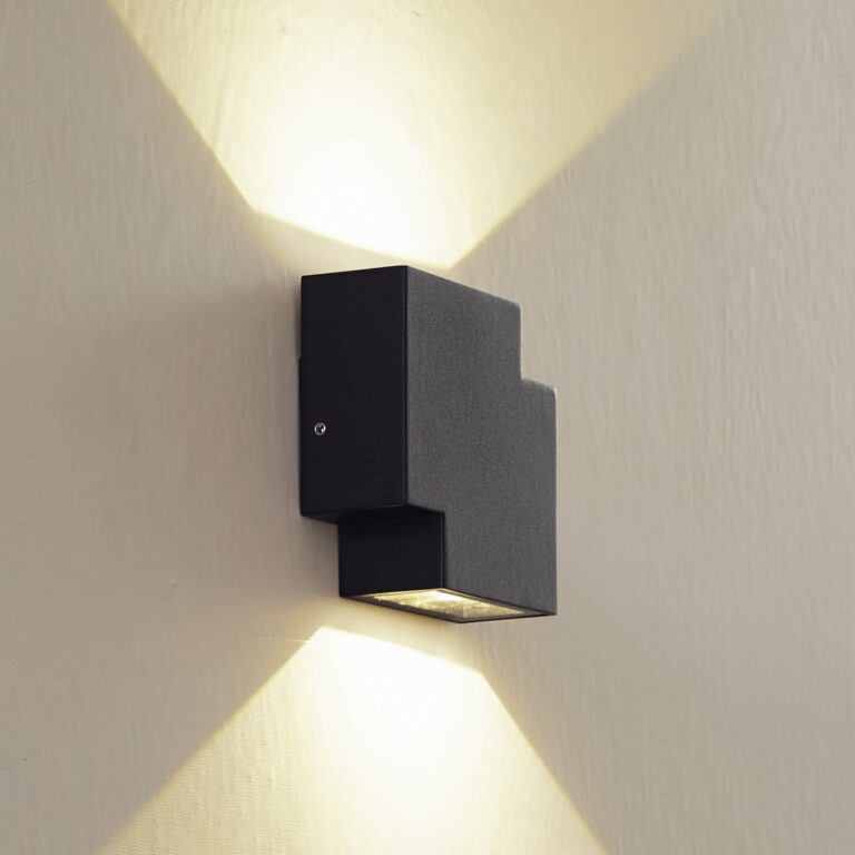 Fendir LED Udendørs Væglampe Sort - Lindby - Terrasse - Moderne - Aluminium - Kantet