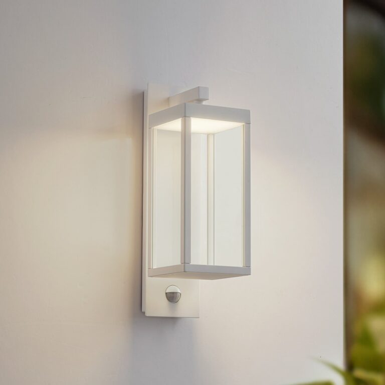 Ferdinand udendørs LED-væglampe, hvid, med sensor, 38 cm - Lucande - Altan - Moderne - Aluminium - Med én lyskilde