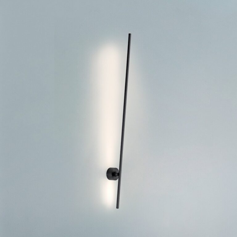 Grafo LED-væglampe, sort, højde 117 cm – PURE Pure Grafo - Stue - Moderne - Metal