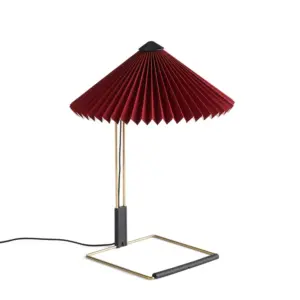 HAY - Matin LED-bordlampe, mørkerød/messing, højde 38 cm