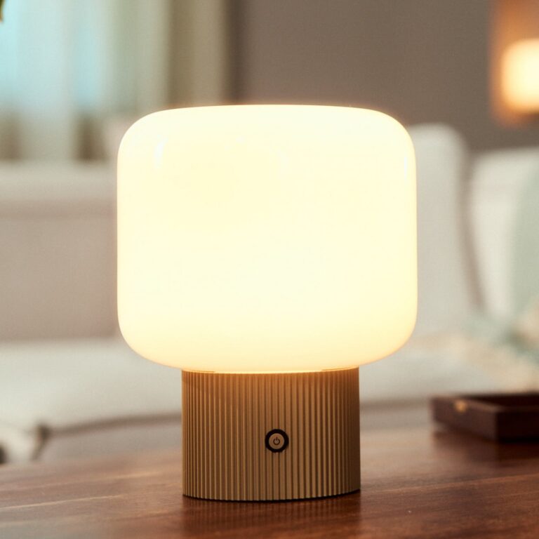 Katrin Palme LED-batteridrevet bordlampe beige Lucande - Stue - Moderne - Glas - Med én lyskilde