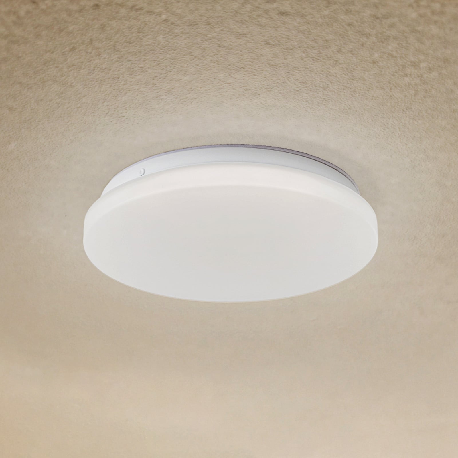 Kirkola LED udendørs loftlampe, 3000 K, Ø 26 cm, hvid – Lindby - Kælder - Plastik - Rund