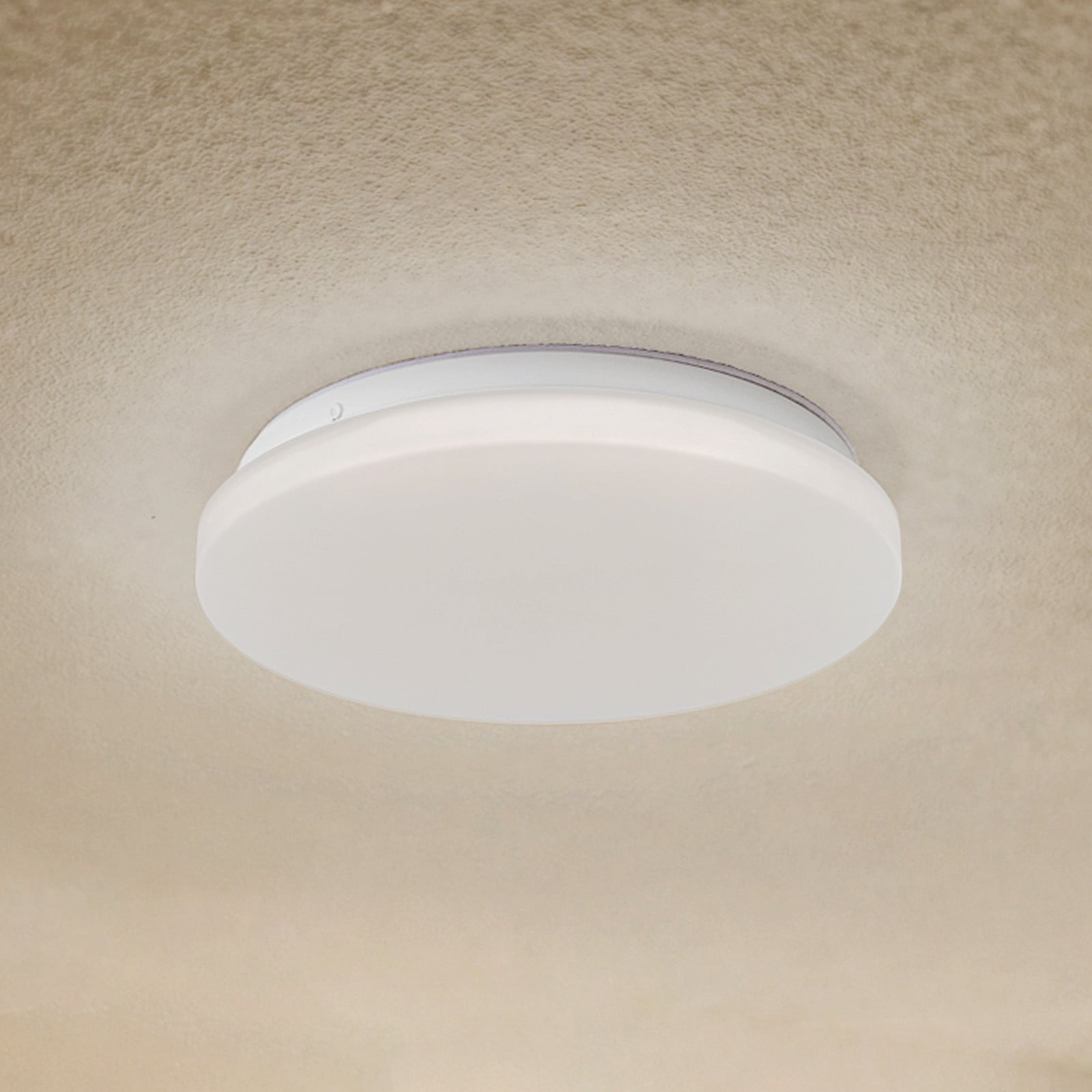 Kirkola LED udendørs loftlampe, 4000 K, Ø 26 cm, hvid – Lindby - Kælder - Plastik - Rund