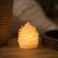 LED Grankogle lys med blinkende flammeeffekt, hvid - H8cm, Ø6cm, ægte stearin