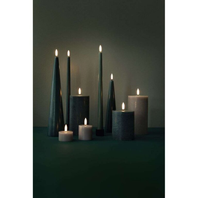 LED-stumpelys, 15 cm, fyrretræsgrøn, voks – Uyuni Lighting - Stue - Andet