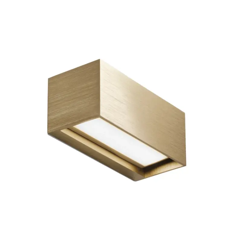 LIGHT-POINT - Linea W1 LED-væglampe messing 15 cm, CCT, IP54