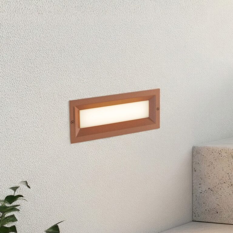 Lachlain LED-vægindbygningslampe, 25 cm, rust, IP65 Lucande - Altan - Moderne - Aluminium - Kantet