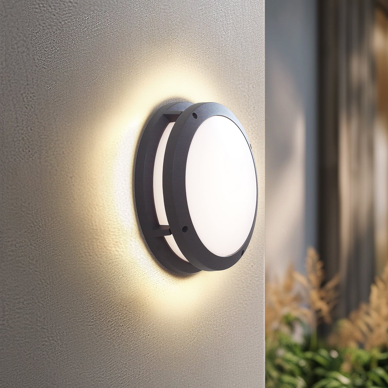 Liren Smart udendørs LED-væglampe, grå, RGBW, Tuya – Lindby - Altan - Moderne - Aluminium - Plafond