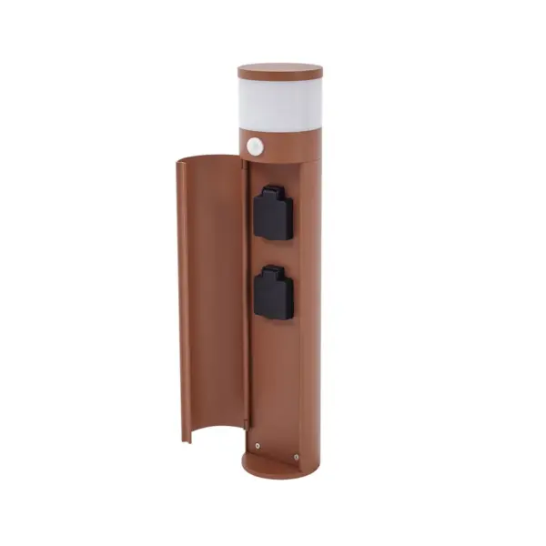 Lucande - Corban sokkelampe stikkontakter IP44 rustfarvet sensor