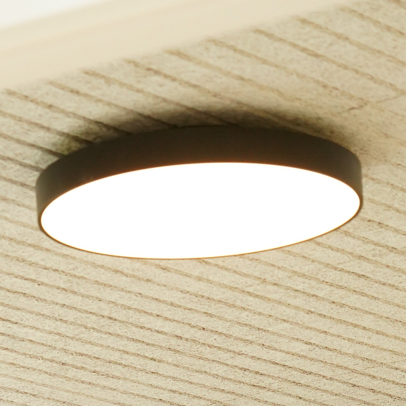 Luna C450 LED-loftlampe, sort, Ø 45 cm CCT – Antidark - Stue - Aluminium - Med én lyskilde
