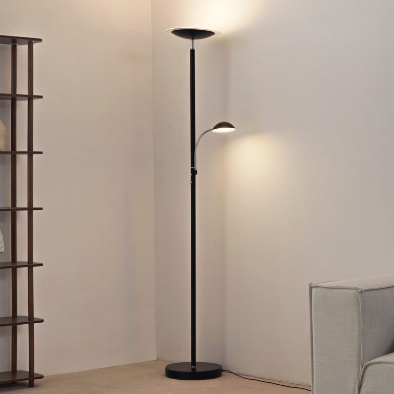 Malea LED-gulvlampe med arm, sort Lindby - Stue - Moderne - Metal - Med flere lyskilder