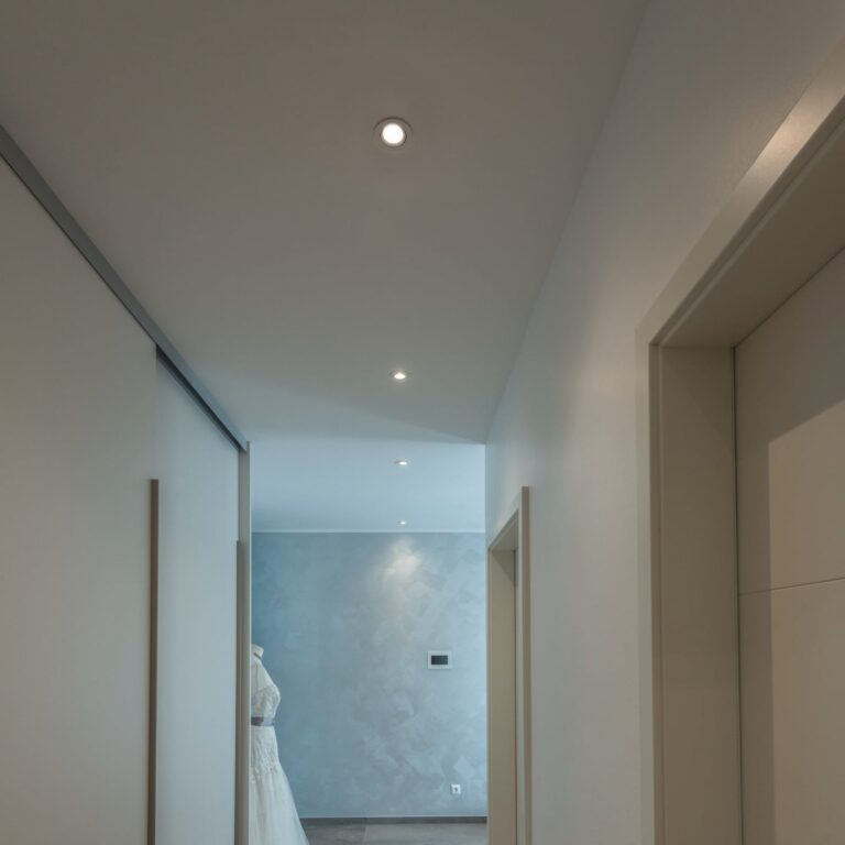 New Tria indbygget spotlight med LED, rund, hvid, 3.000 K, 38° SLV - Entré - Aluminium - Med én lyskilde