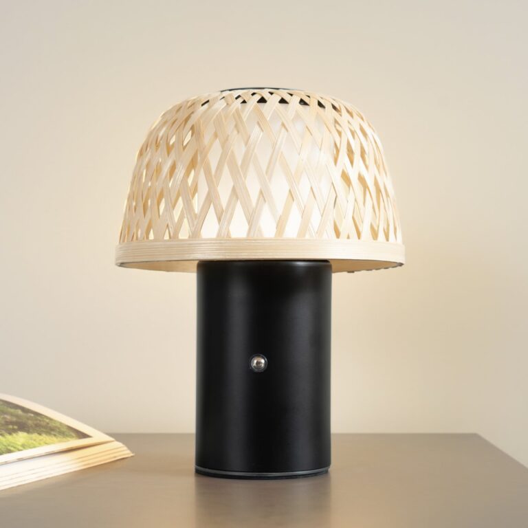 Nifelia LED-batteridrevet bordlampe, bambus, CCT, dæmpbar - Lindby - Spisestue - Moderne - Med én lyskilde