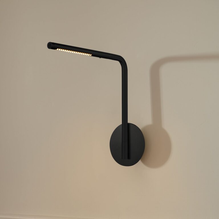 Omni Pivot LED-væglampe, sort, dæmpbar – UMAGE - Soveværelse - Design - Aluminium - Med én lyskilde