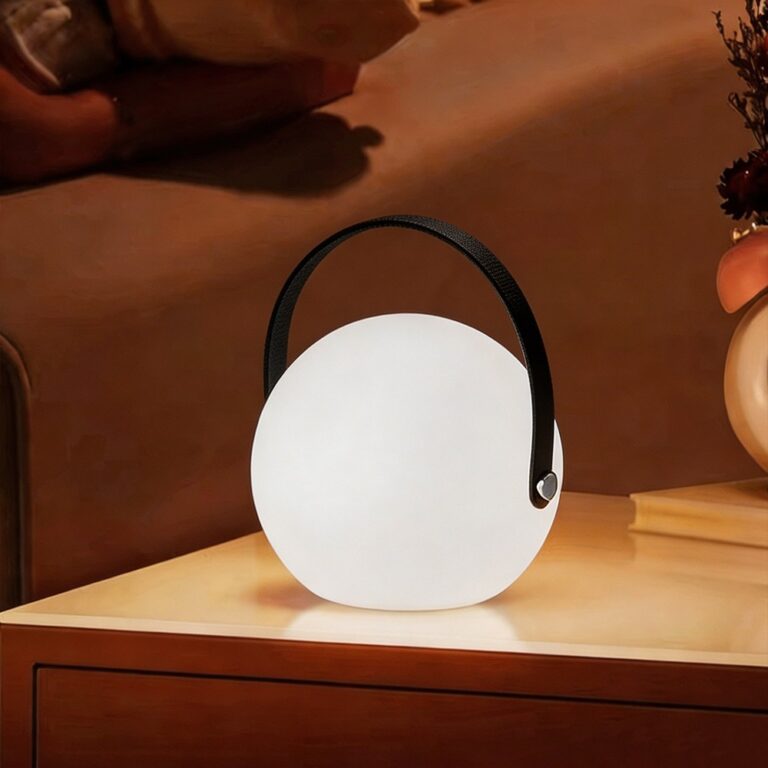 Opladelig RGB LED bordlampe Ø13cm - Hvid, inkl. fjernbetjening, IP54 udendørs