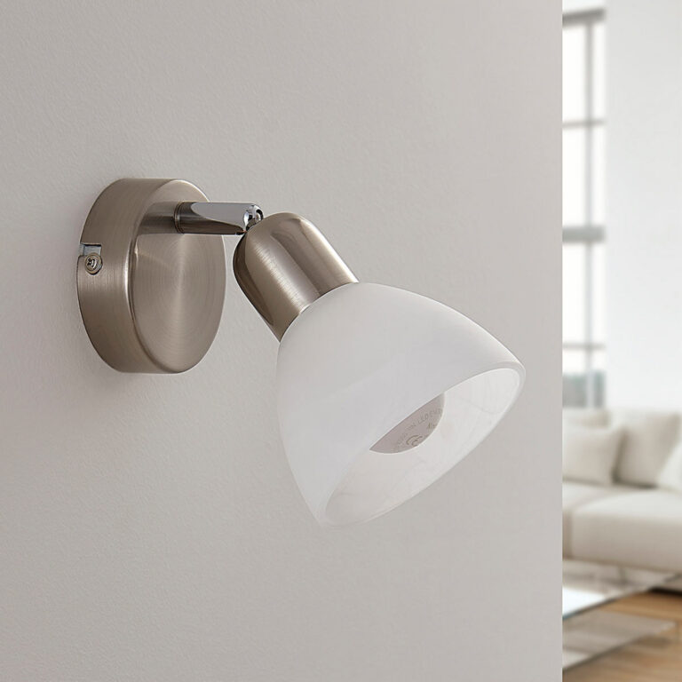 Paulina LED Væglampe Satin Nickel/White Lindby - Stue - Moderne - Metal - Med én lyskilde