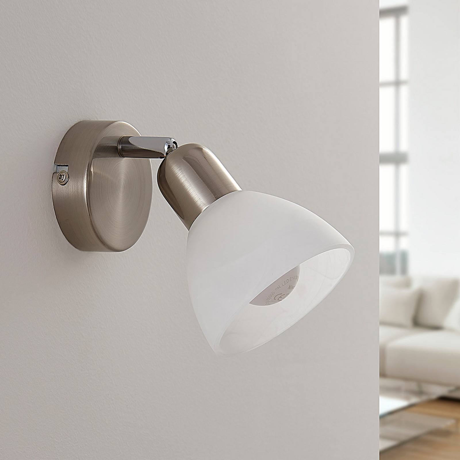 Paulina LED Væglampe Satin Nickel/White Lindby - Stue - Moderne - Metal - Med én lyskilde