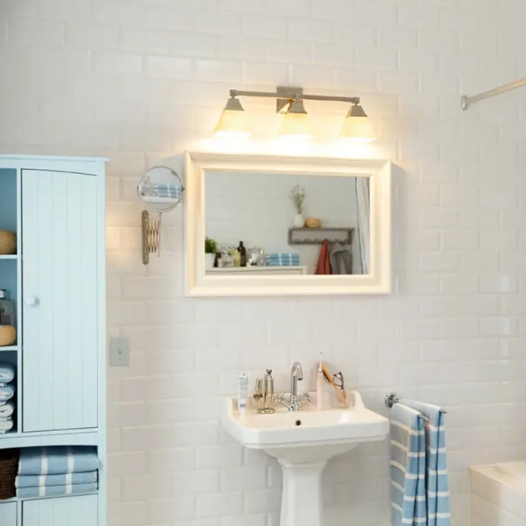 Philips - LED-filamentpære 4W glødetråd spejlbelagt E14