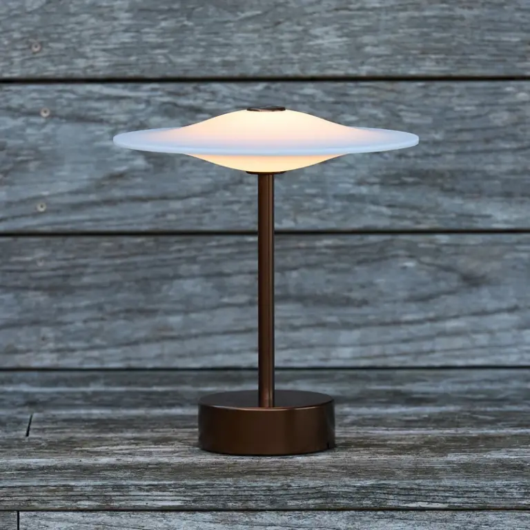 Piet Hein Sinus 22 bærbar LED-bordlampe antik bronze IP44
