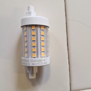 R7s 8,2W 1055lm 2700K Pære - Så længe lager haves - Dura Lamp