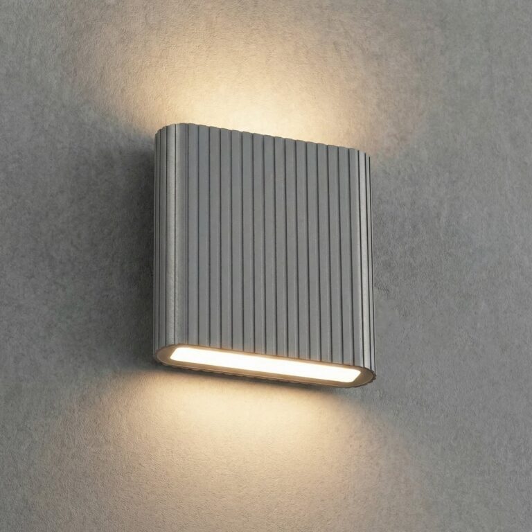 Raija udendørs LED-væglampe, antracit, 19 cm, CCT – Lucande - Moderne - Aluminium - Kantet