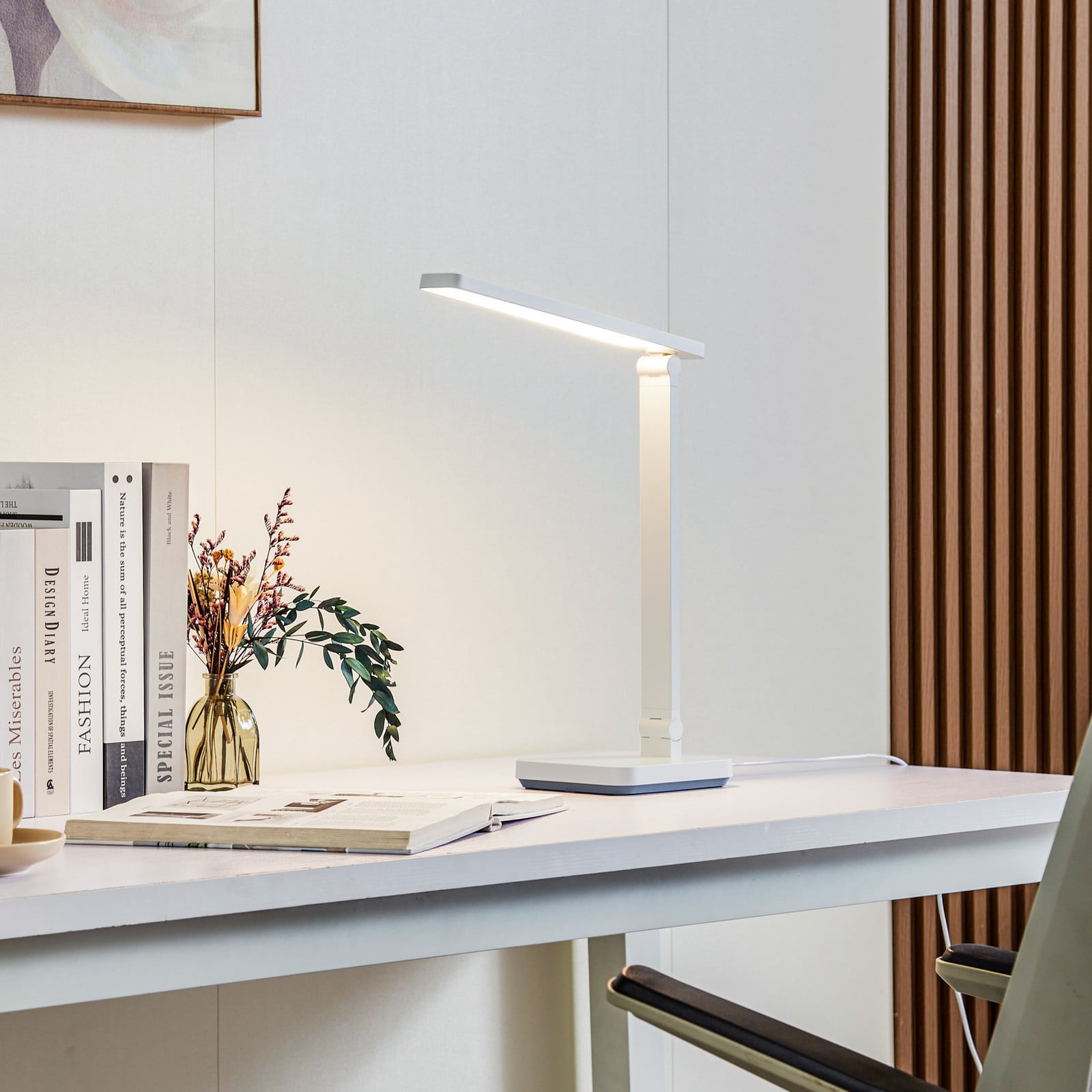 Rylas LED Bordlampe CCT White Lindby - Kontor / arbejdsværelse - Kantet