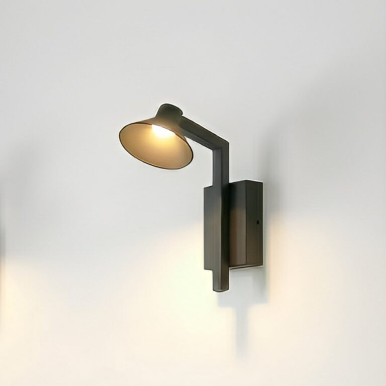 Steve LED-væglampe, sort, 24 cm, USB, dæmpbar Lucande - Stue - Moderne - Metal - Med én lyskilde