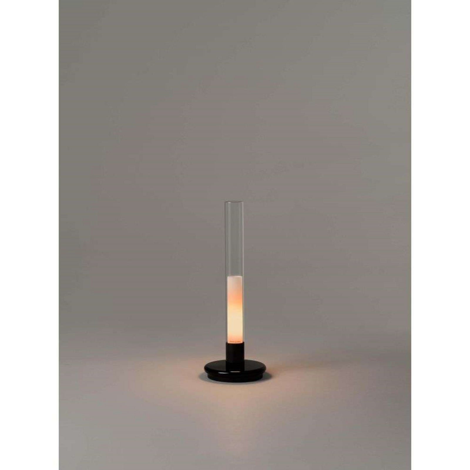 Sylvestrina Portable bordlampe – Santa & Cole - Stue - Metal