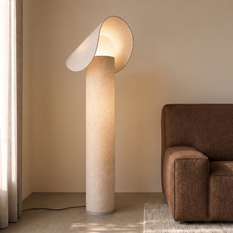 Tamani LED-gulvlampe, højde 100 cm, beige, dæmpbar, »dim to warm« - Lucande - Stue - Design - Stof / tekstil - Med én lyskilde