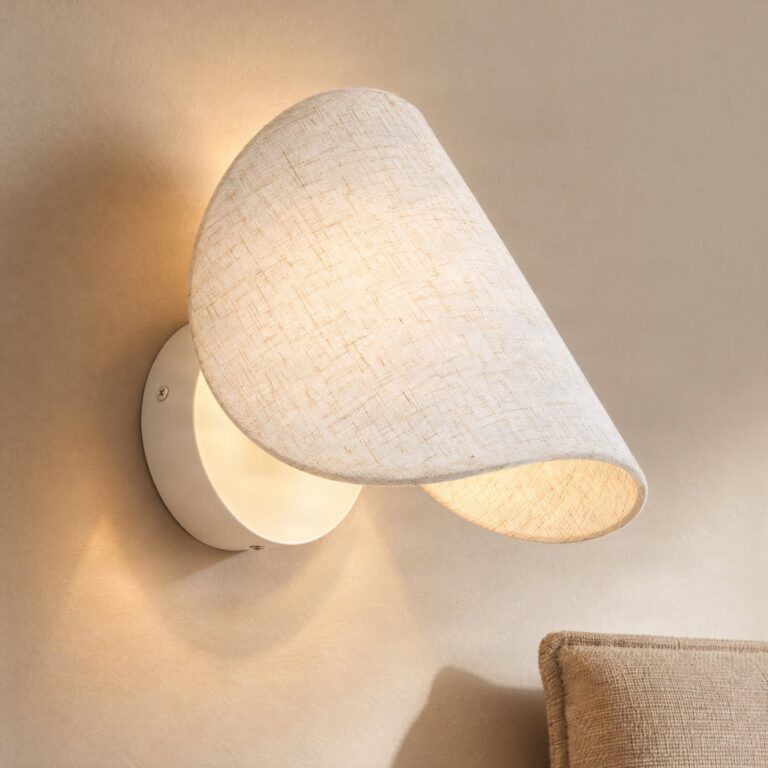 Tamani LED-væglampe, højde 18 cm, beige, hør, dæmpbar – Lucande - Stue - Design - Stof / tekstil - Med én lyskilde