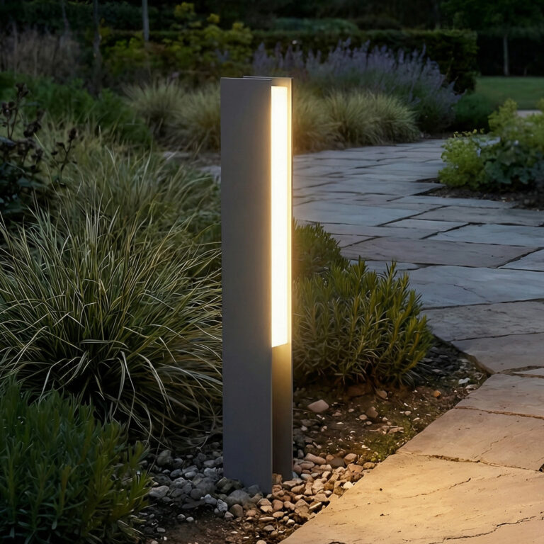 Teerk LED-sokkellampe, antracit, IP65, højde 50 cm Lucande - Terrasse - Moderne - Aluminium - Kantet