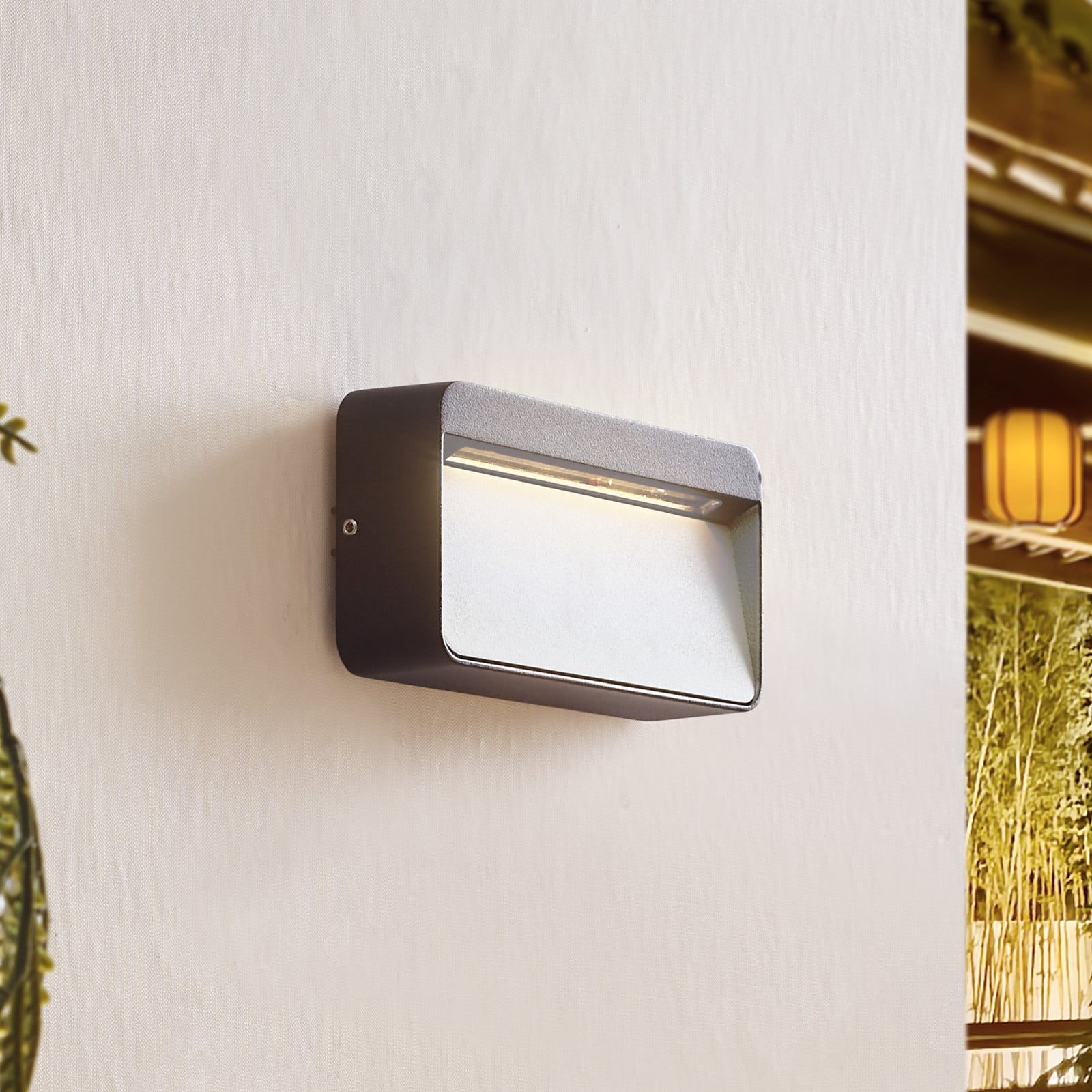 Tiburia udendørs LED-væglampe, sort, aluminium – Lucande - Moderne - Kantet