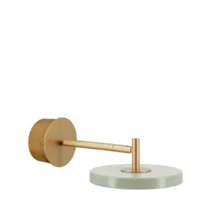 UMAGE - Asteria Short LED-væglampe, oliven/messing, fast tilslutning