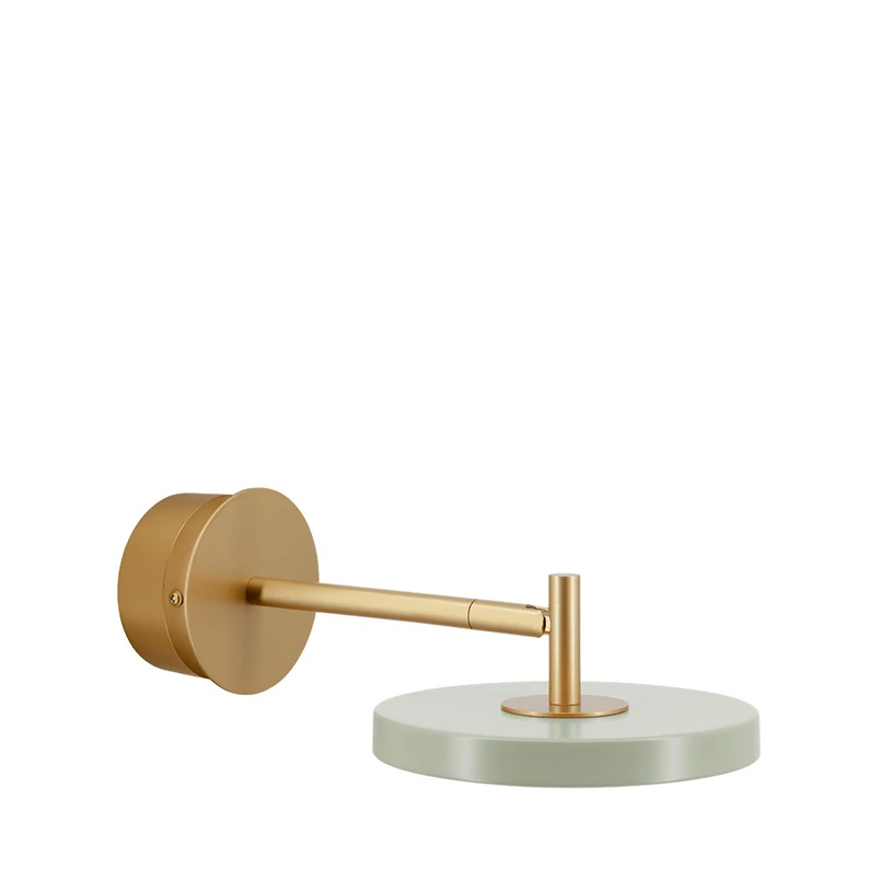 UMAGE - Asteria Short LED-væglampe, oliven/messing, fast tilslutning