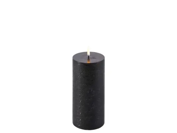 Uyuni Lighting - Bloklys LED 7,8x15,2 cm Rustic Forest Black
