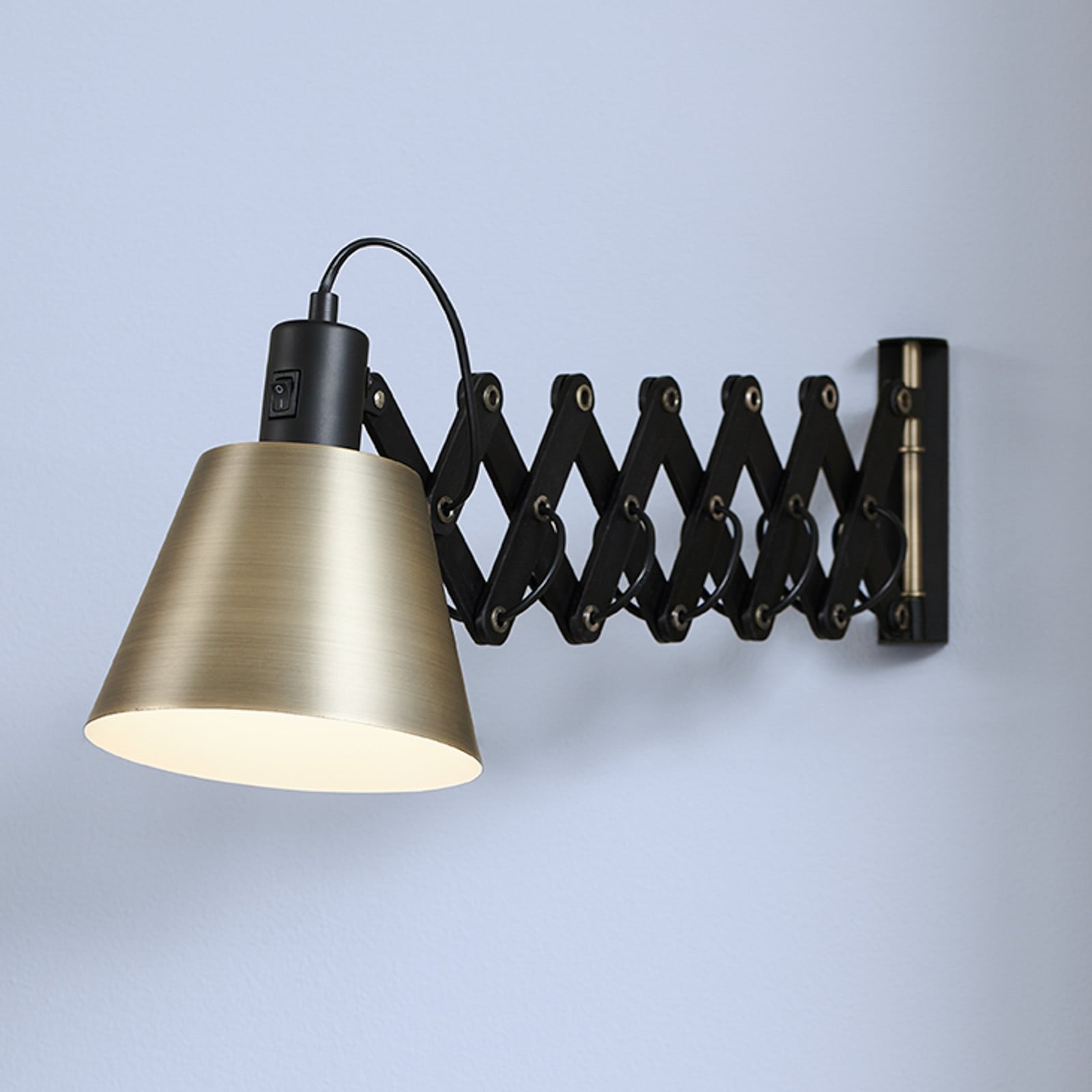VINTAGE væglampe, sort/antikt messing, Ø 18 cm – Halo Design - Stue - Metal - Med én lyskilde