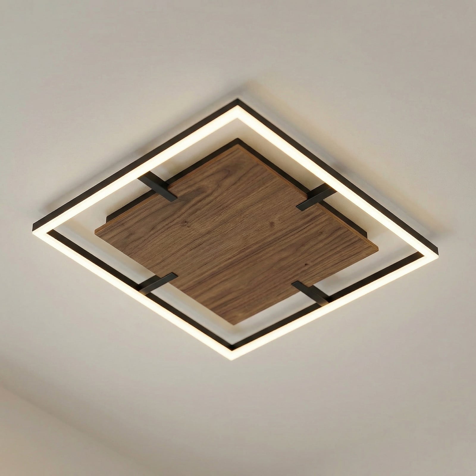 Vectra LED-loftlampe, træ, 50 x 50 cm, dæmpbar, 3.000 K Lucande - Stue - Moderne - Plastik - Kantet