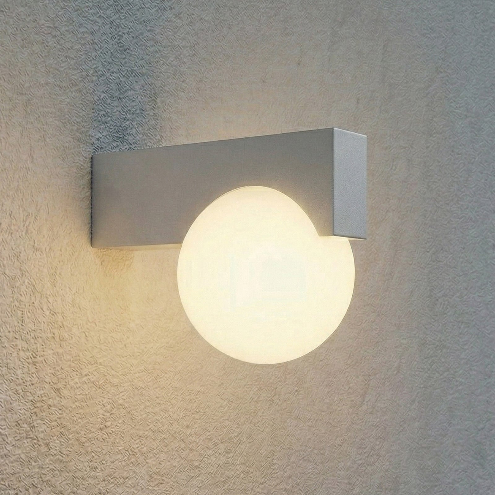 Vijon udendørs LED-væglampe, lysegrå, CCT, IP44 Lucande - Moderne - Aluminium - Kantet