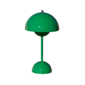 &Tradition - Flowerpot VP9 LED-batteridrevet bordlampe signalgrøn